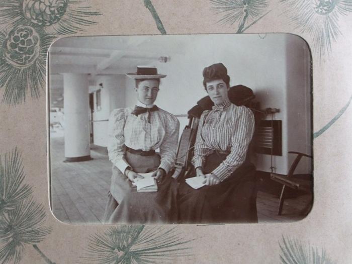 DrRPfeiffer-1899 240